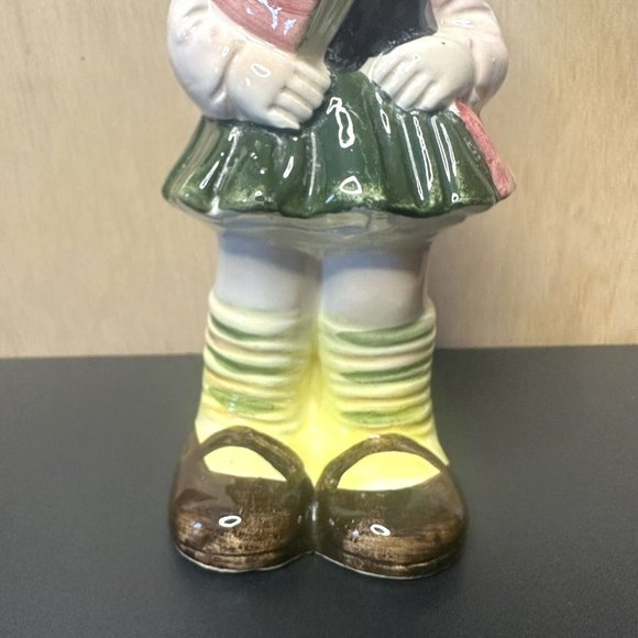 Ceramic Vintage Artmark Girl Made In Japan Hand Painted 8” Tiny Chip On Book - Picture 7 of 11